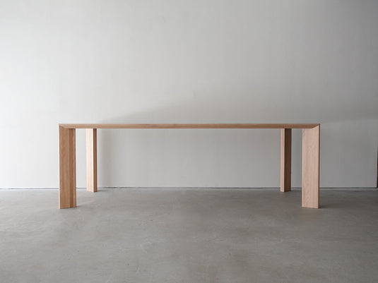 ③ 2022「Karimoku Commons Tokyo」限定モデル A-DT02 | Dining Table（オークション販売商品）