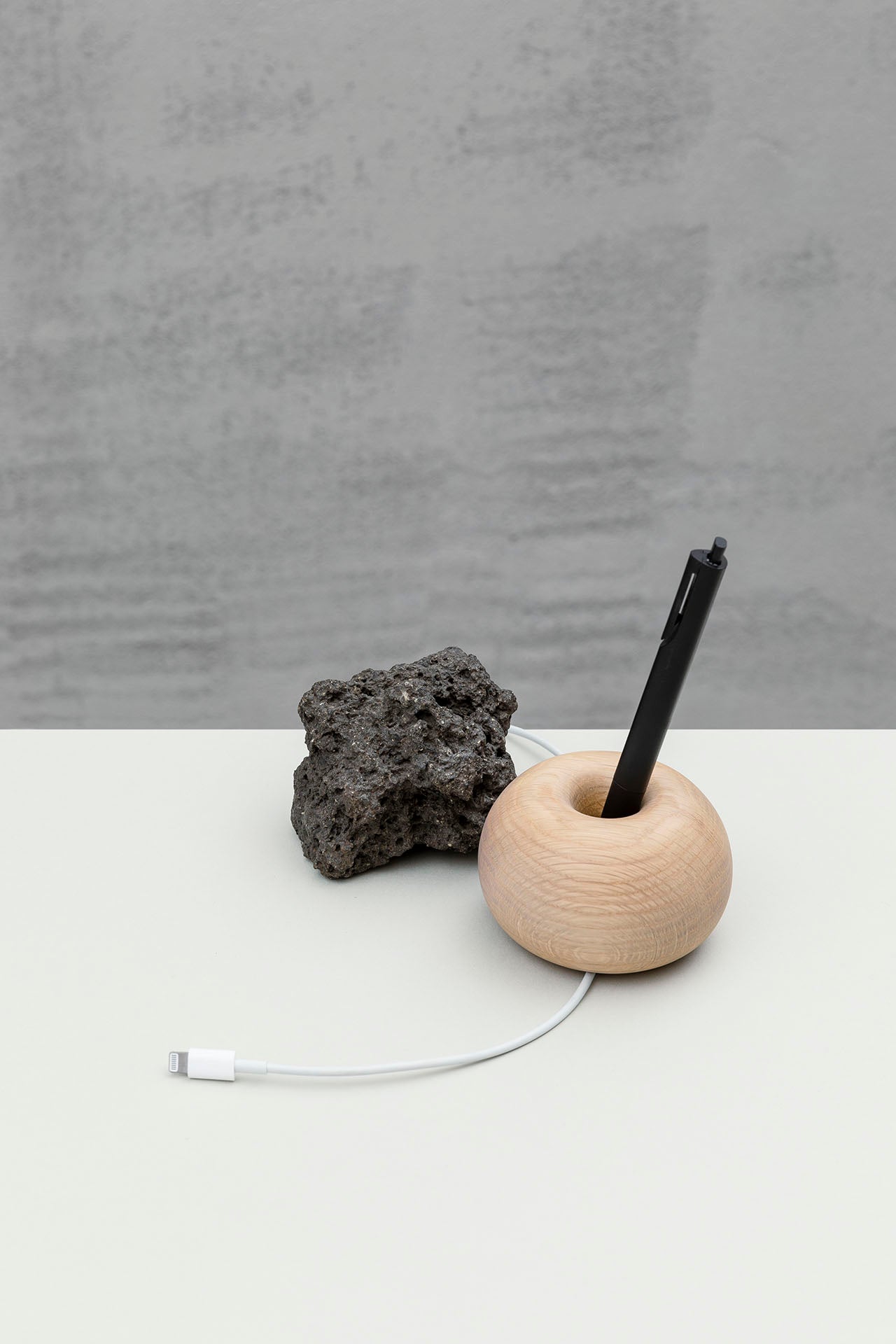 NASHI Pen Stand