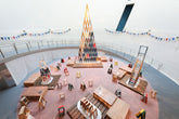 「Spiral Xmas Market 2022」展限定 AA HIGH STOOL by Karimoku ゴールド 2脚セット （オークション販売商品）